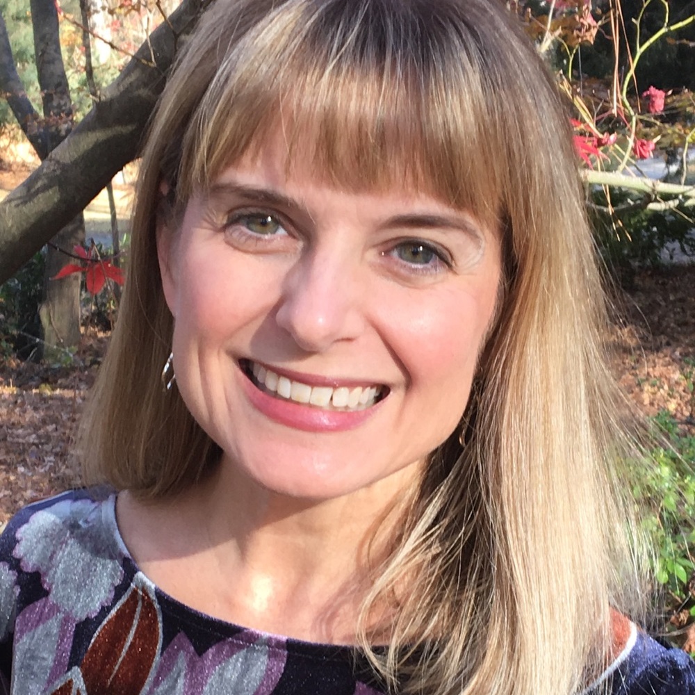 Meet your Posher, Jennifer